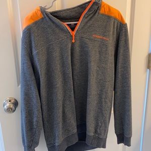 Vineyard vines pullover. Size large